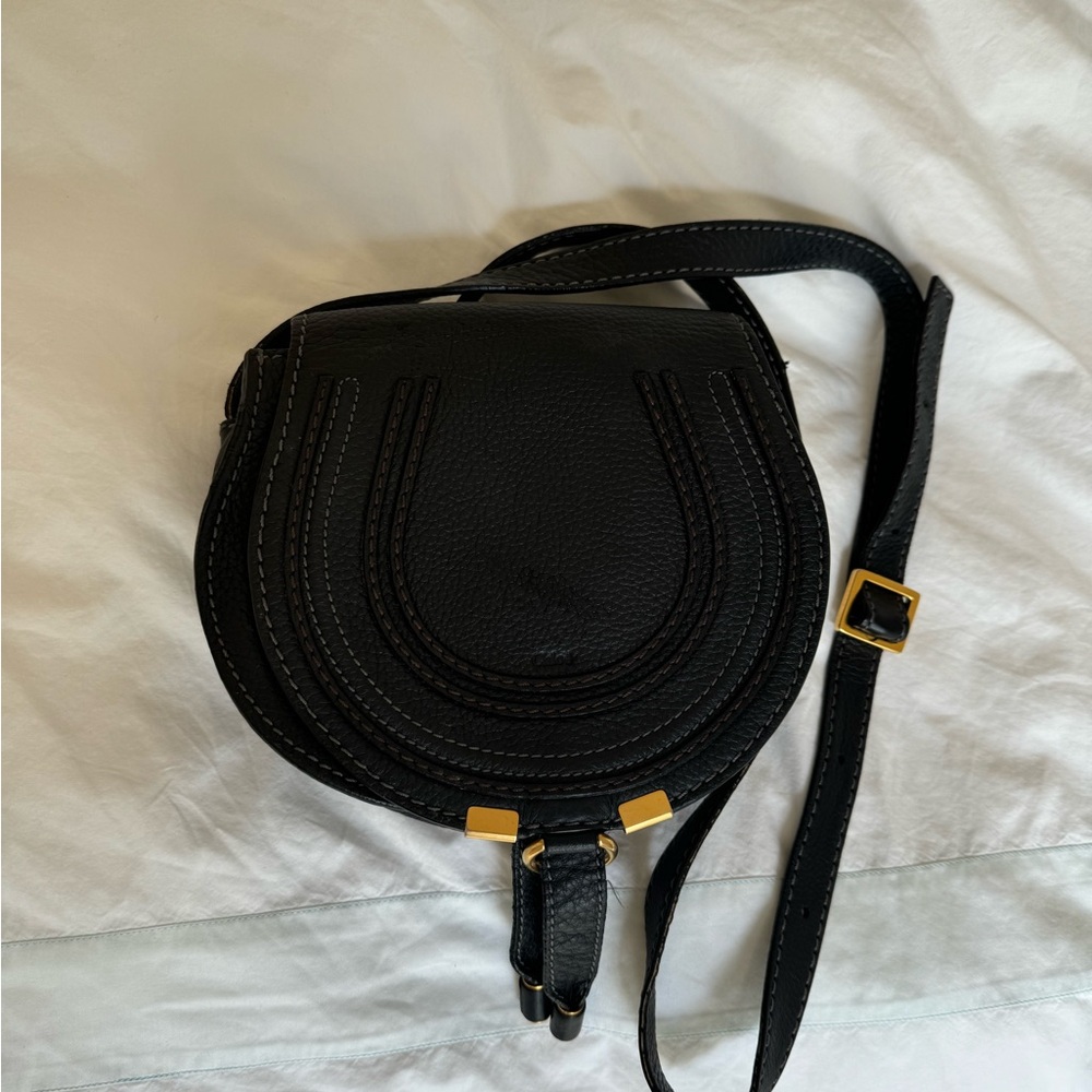 Chloe small Marcie leather crossbody in black - Picture 2 of 4
